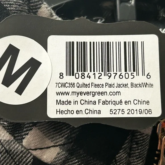 Brand New b.Boutique Quilted Buffalo Plaid Jacket - Size M
New with tag. NWT - Picture 8 of 10